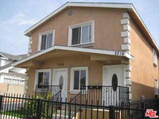 2216 8th Ave, Los Angeles CA  90018-1111 exterior