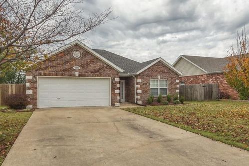 3675 Grainger Cir, Springdale, AR 72764-8333