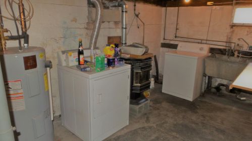 57 Pembroke Rd, Concord NH 03301-5707 exterior