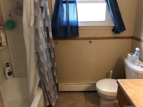 81 Ivain Rd, Torrington CT 06790-4416 exterior