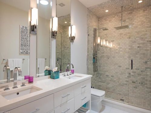 225 Conners Ave, Naples FL 34108-2152 exterior