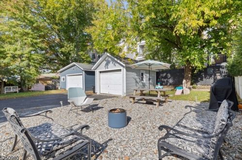 24 Hilton Ave, Maplewood NJ  07040-2921 exterior