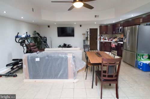 1144 4 St, Philadelphia PA 19133-3208 exterior