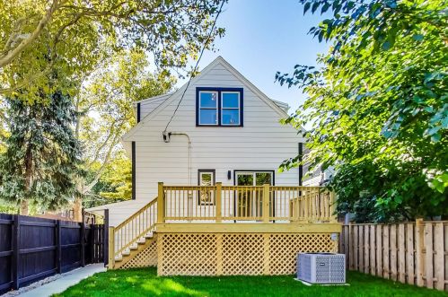 3800 Eddy St, Chicago IL  60618-5014 exterior