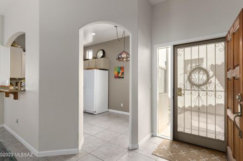 5073 Pinnacle Cove Dr, Tucson AZ  85749-7153 exterior