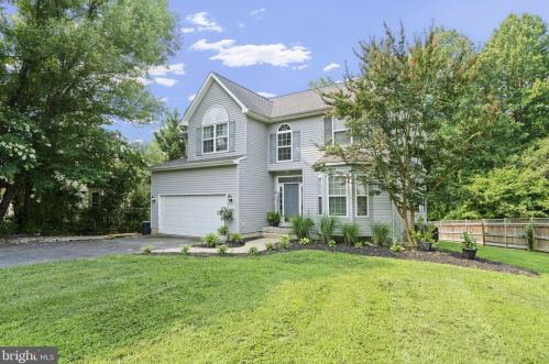 840 Monarch Ln, Huntingtown, MD 20639-2909