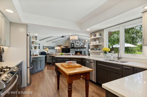 9809 Partridge Ln, Bull Valley IL 60014-6606 exterior