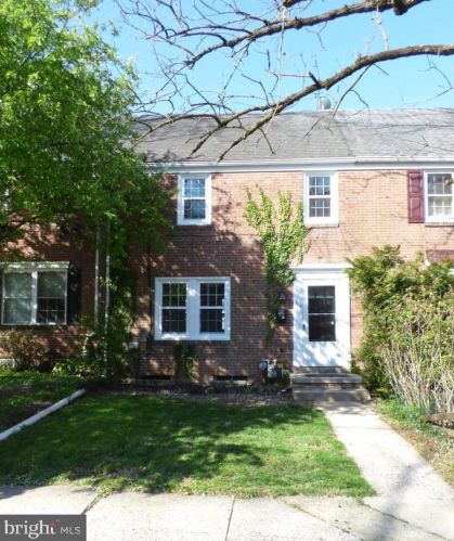 304 Diamond St, Pottstown, PA 19464-4312