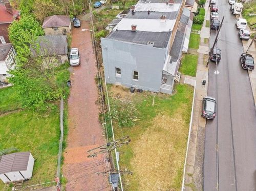 436 Kingsboro St, Pittsburgh, PA 15211-2412