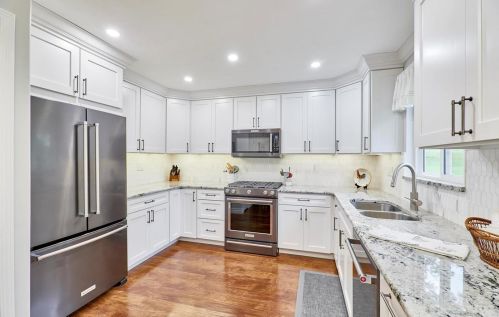 10926 Mugan Dr, Saint Louis MO 63123-5915 exterior