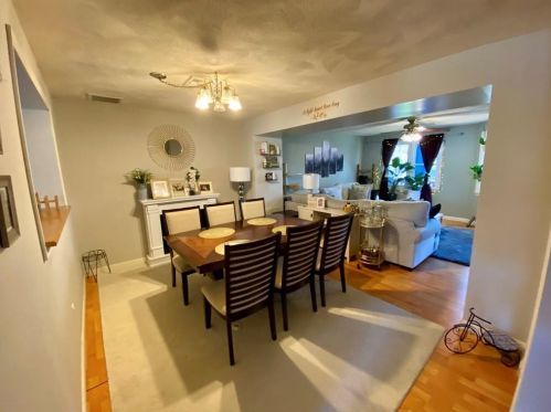 1004 Brookhaven Ln, Woonsocket RI 02895-2783 exterior