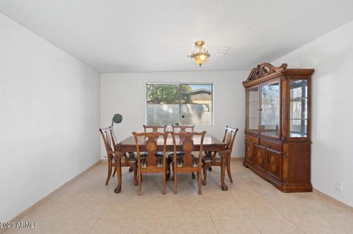 6628 19 St, Phoenix AZ 85022-5011 exterior