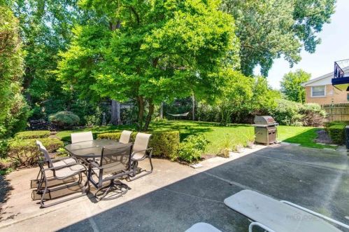 4848 Coyle Ave, Chicago IL 60645-3213 exterior