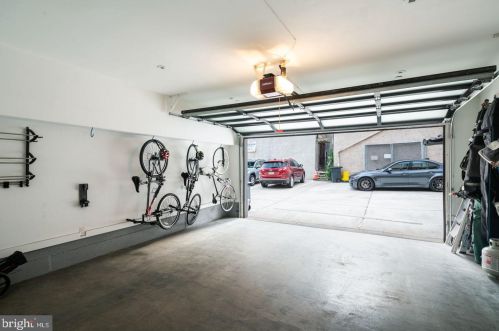 308 2nd St, Philadelphia PA 19133-0040 exterior