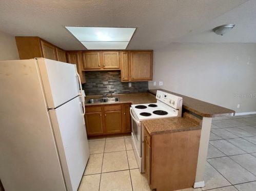 5436 9th St, Tampa FL  33604-7106 exterior