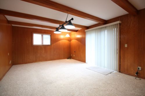 1467 Mapleview St, Grand Rapids MI 49508-4869 exterior