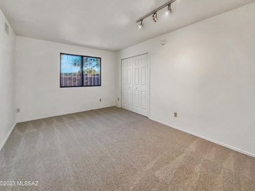 1285 Easy St, Tucson AZ  85719-1311 exterior