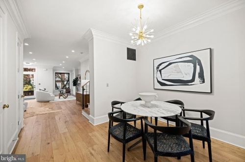 1451 Chapin St, Washington DC  20009-4510 exterior