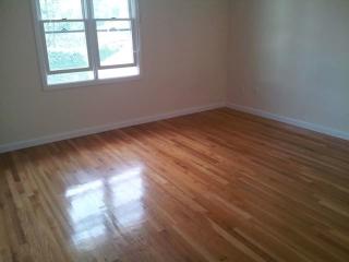 14407 25th Ave, Flushing NY  11357 exterior