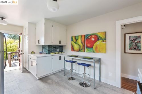 844 Peralta, Berkeley CA 94706-2117 exterior