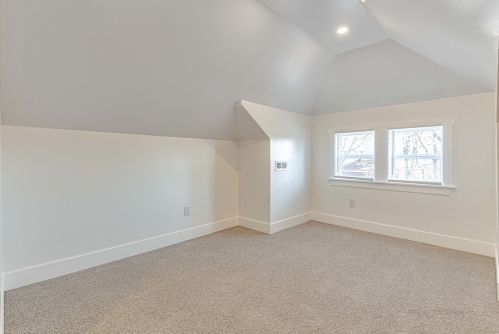 5228 Green St, Chicago IL  60609-6132 exterior