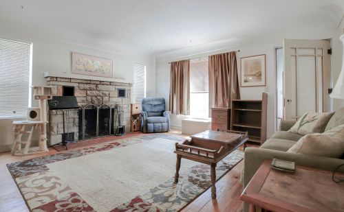 6206 105th St, Milwaukee WI 53225-1409 exterior