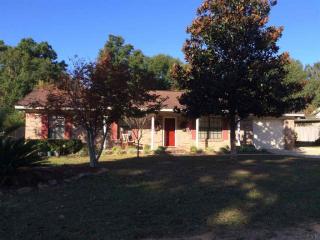 5531 Wesley Dr, Milton, FL 32570-8262