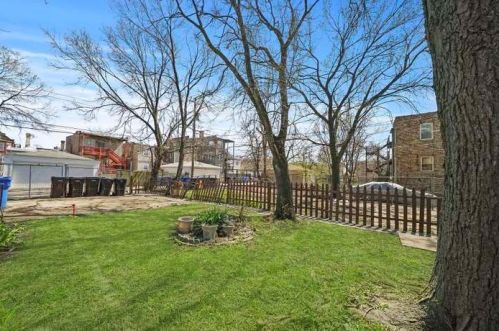 1811 Harding Ave, Chicago IL  60647-4613 exterior