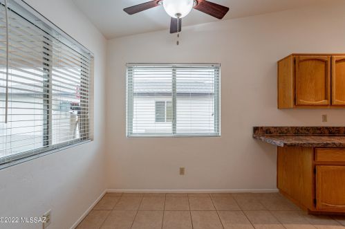 5749 Linden St, Tucson AZ 85719-3549 exterior