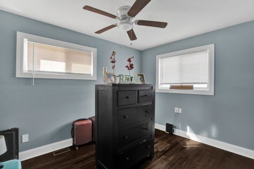 9152 Un Ave, Chicago IL 60609-5235 exterior