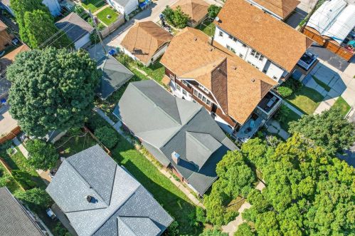 2229 57, Milwaukee WI 53219-2206 exterior