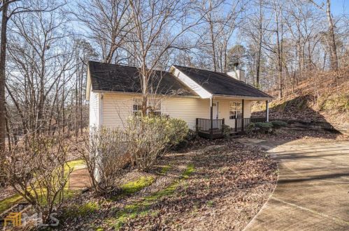 5530 Apache Trl, Gainesville, GA 30506-6454