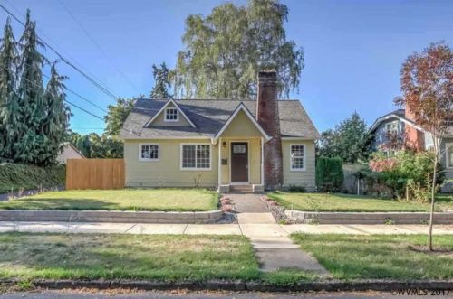 1750 Madison St, Salem OR  97301-7954 exterior