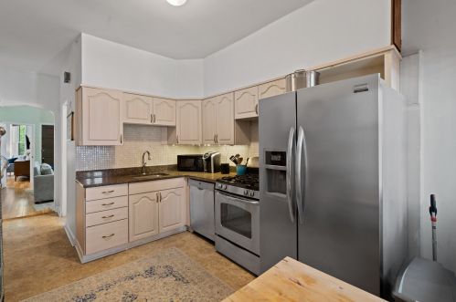 3009 Belden Ave, Chicago IL 60647-2804 exterior