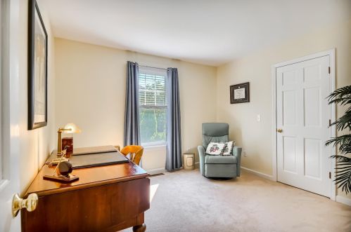 14 Foxcross Cir, Concord NH 03301-6920 exterior