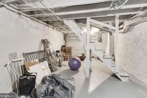 1818 Minnesota Ave, Washington DC 20020-5420 exterior