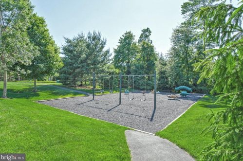 104 Hoover Ave, Princeton NJ 08540-4635 exterior