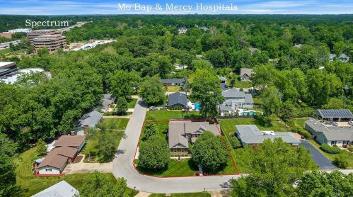 12531 Ridgefield Dr, Saint Louis MO 63131-3622 exterior