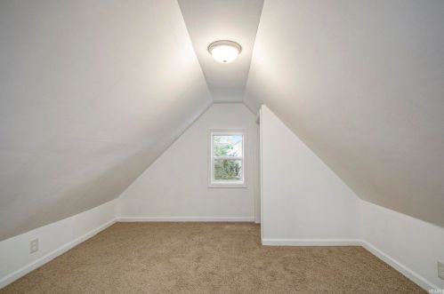 13568 Day Rd, Mishawaka IN 46545-4730 exterior