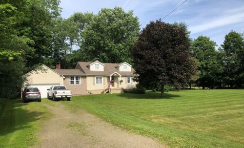 18084 Main St, Corry, PA 16407-8826