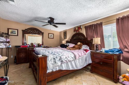 1808 50 Dr, Phoenix AZ 85031-1328 exterior