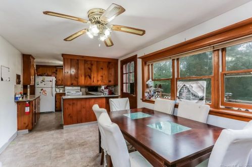 195 Mtn Rd, Torrington CT 06790-2708 exterior