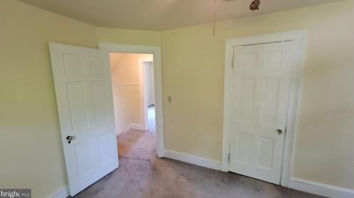 316 Maple Ave, Trenton NJ 08618-3402 exterior