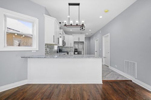 748 Long Ave, Chicago IL  60644-1142 exterior