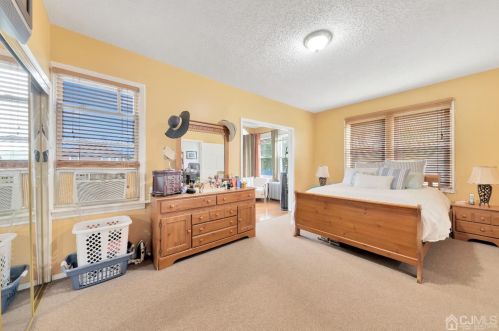 51 Madison Ave, Perth Amboy NJ 08861-4306 exterior