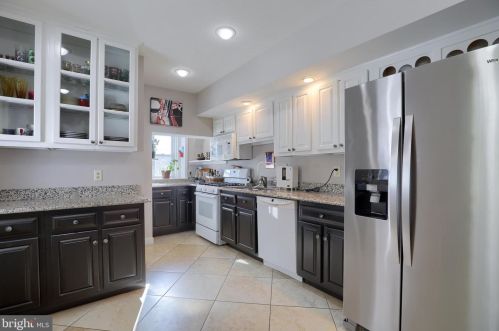 139 Pne St, Lancaster PA 17603-3458 exterior