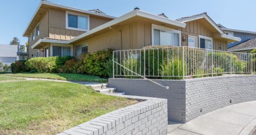 4435 Diamond St, Capitola, CA 95010-3041