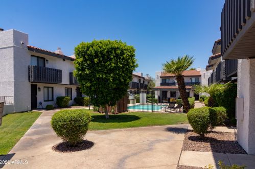 3434 11th St, Phoenix AZ 85014-5066 exterior