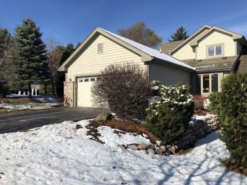 12396 Waterford Ave, Milwaukee, WI 53228-1893