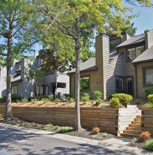 704 Cedar Chase Cir, Atlanta GA  30324-4292 exterior